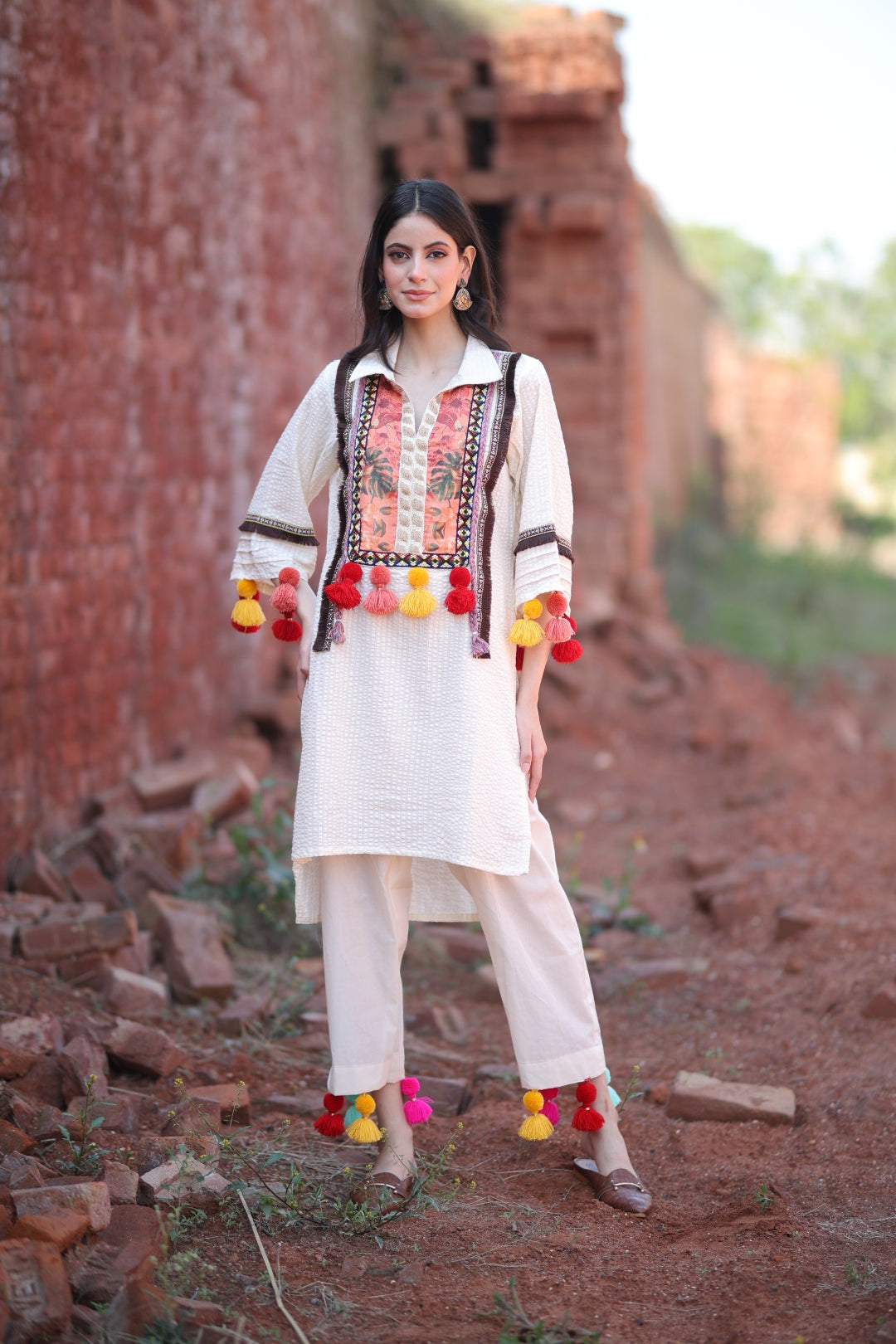 tassel-tales-cotton-kurta-set_front_maniduakhanna_roohss25.jpg