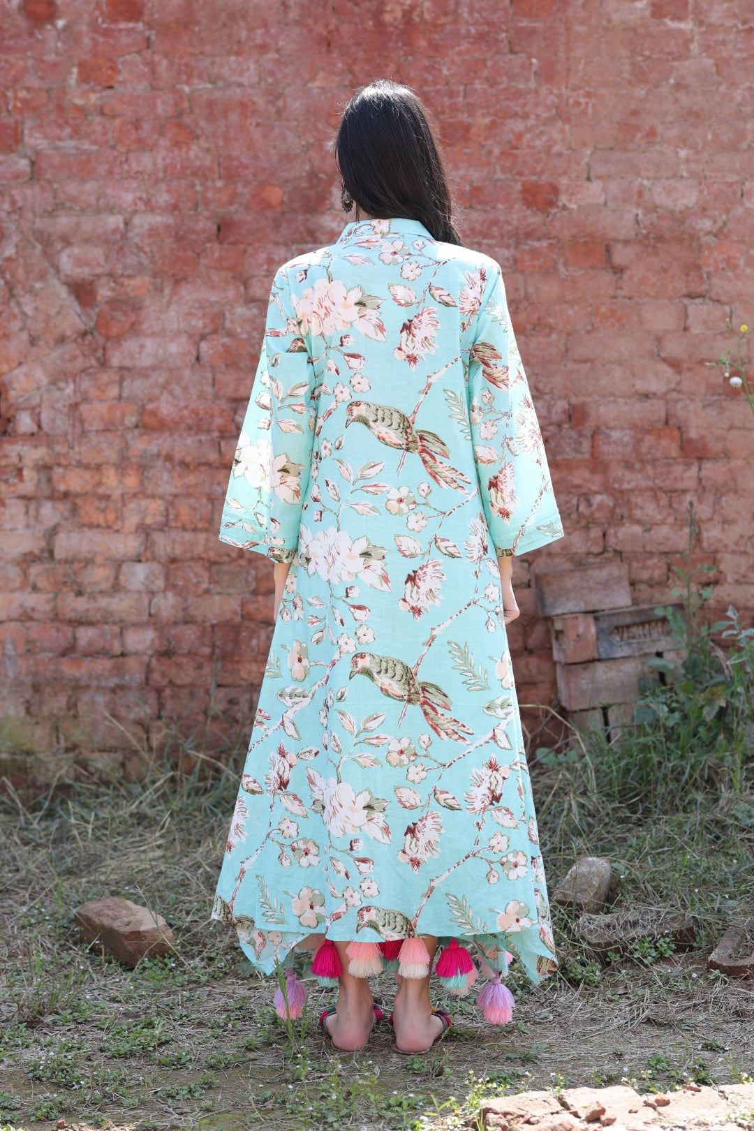 Back of high-low hem kurta with flowing silhouette and print continuity