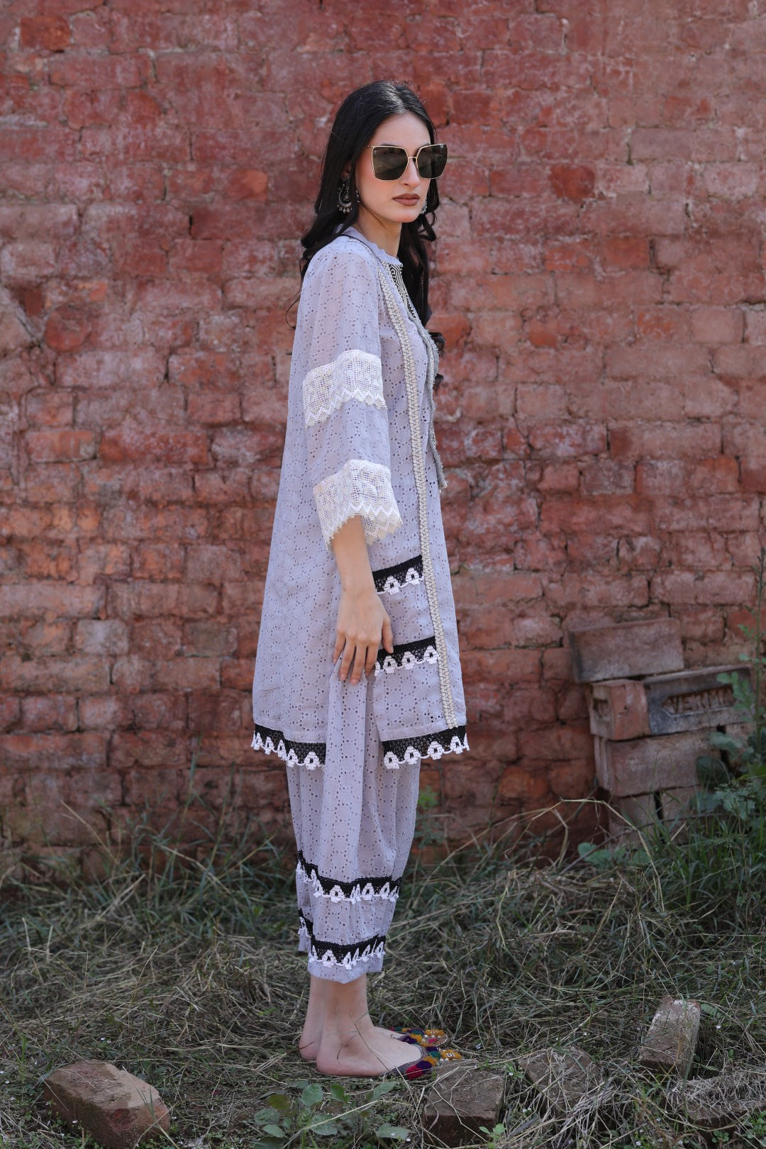 Model’s stance highlighting co-ord fit and cropped pants