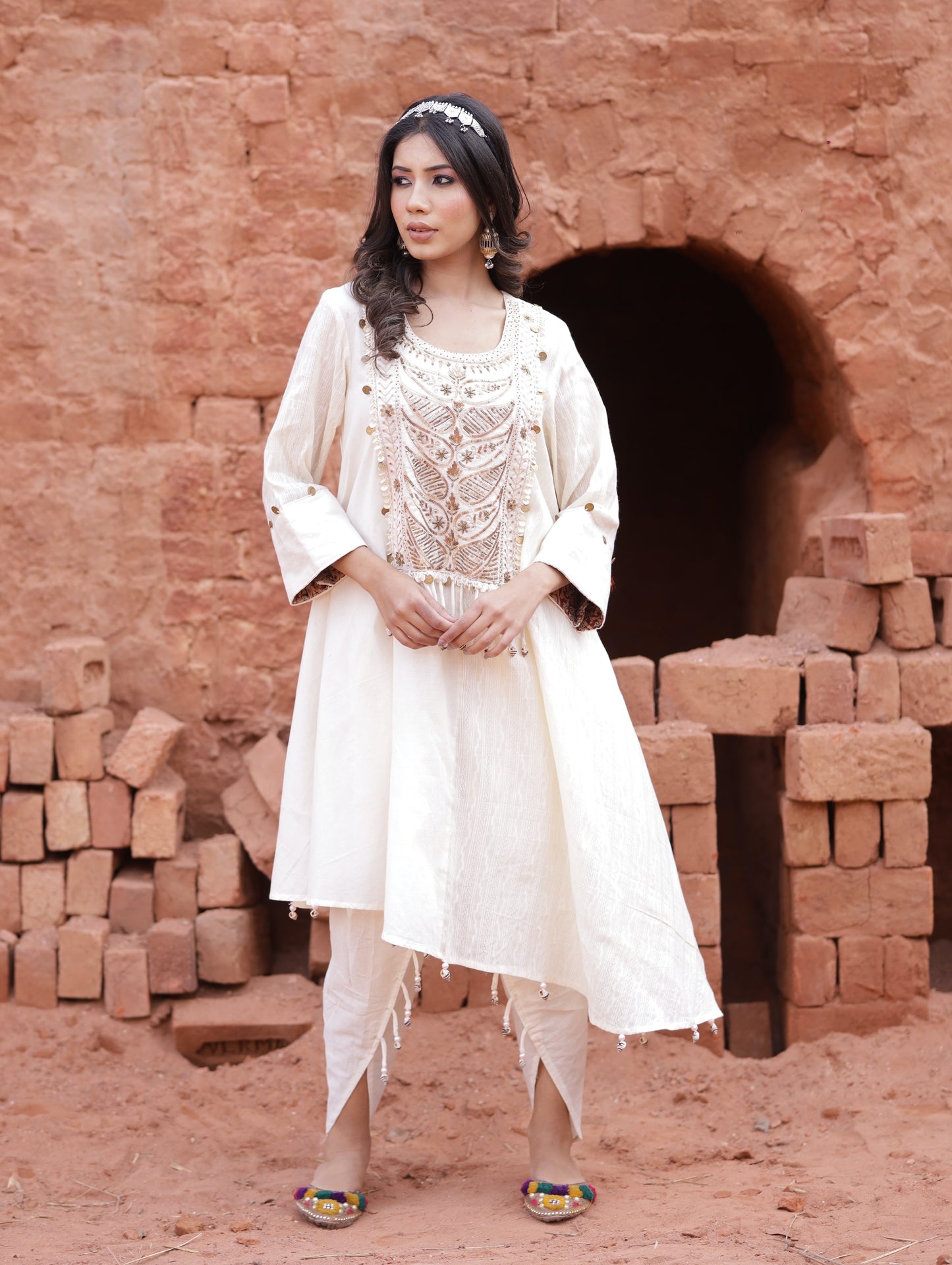 Zari Work On Ivory Kurta Set With Dhoti Pants
