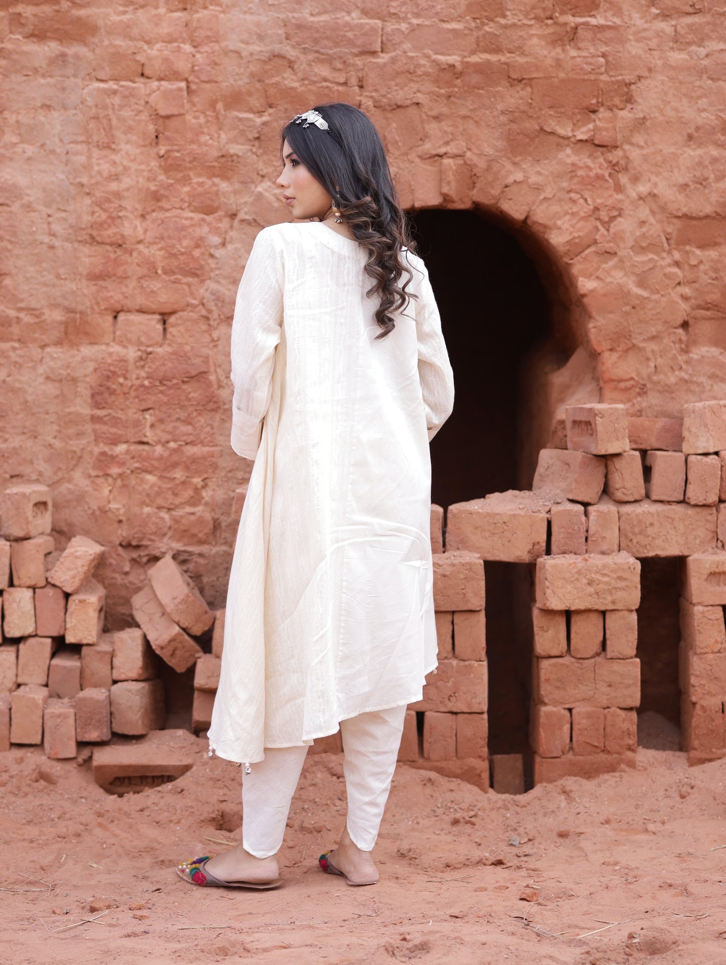 Zari Work On Ivory Kurta Set With Dhoti Pants