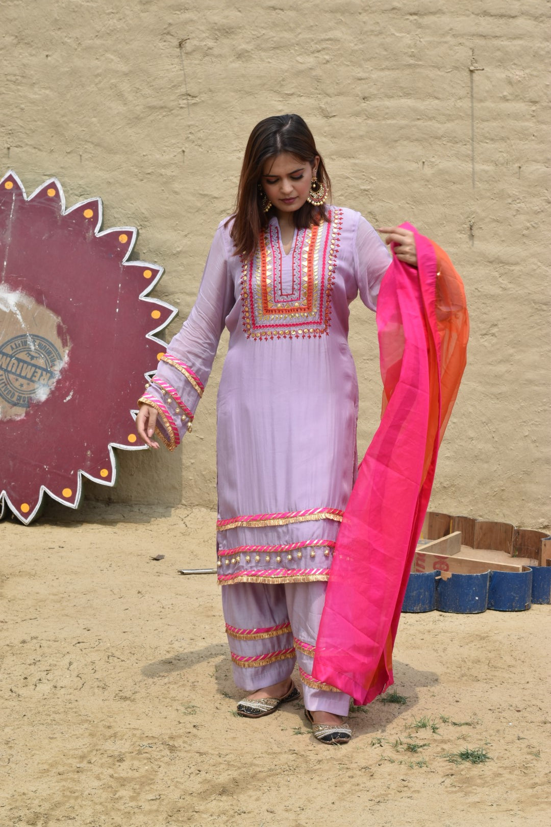 Mauve Kurta, Pants & Pink Dupatta In Organza Having Gotta Work