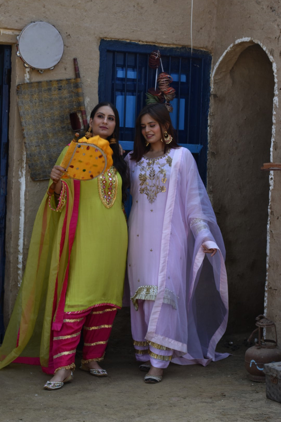 Liliac Kurta, Pants & Dupatta In Organza Having Gotta Work