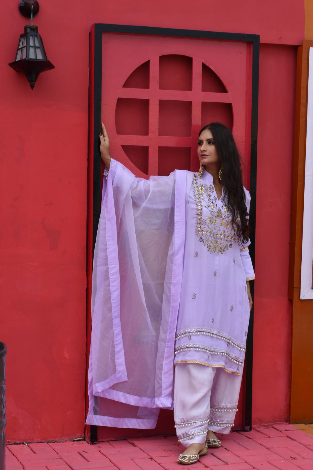 Liliac Kurta, Pants & Dupatta In Organza Having Gotta Work