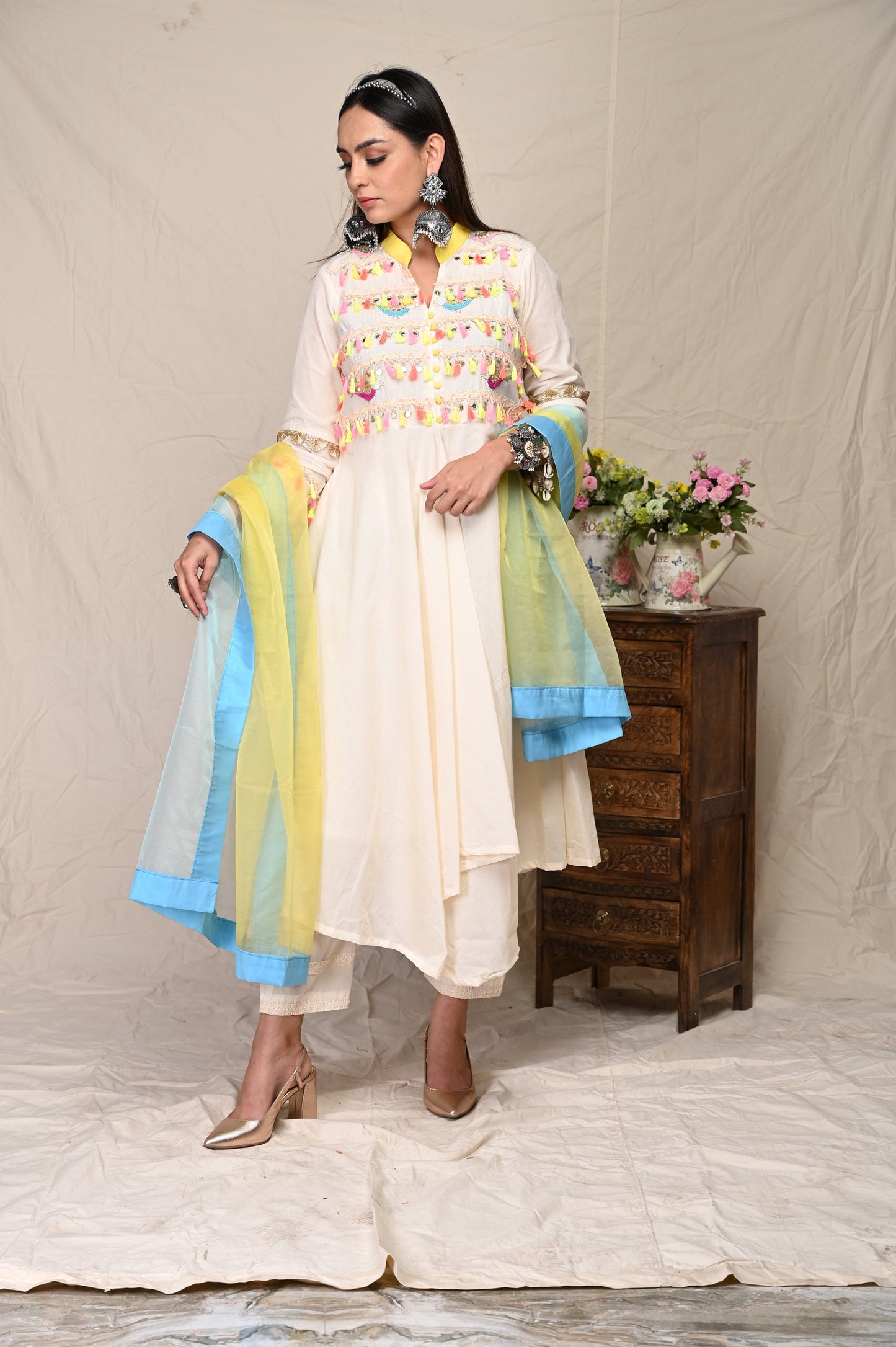 White Cotton Beads Pattern Kurta Set With Sky Blue & Light Green Dupatta