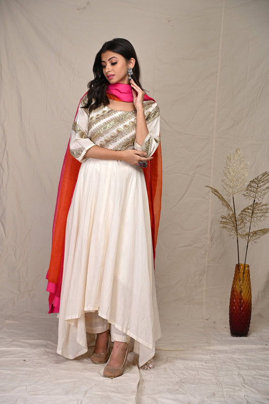 Ivory /Beige Colored Indian Wear Kurta Set With Embroidery & Dupatta