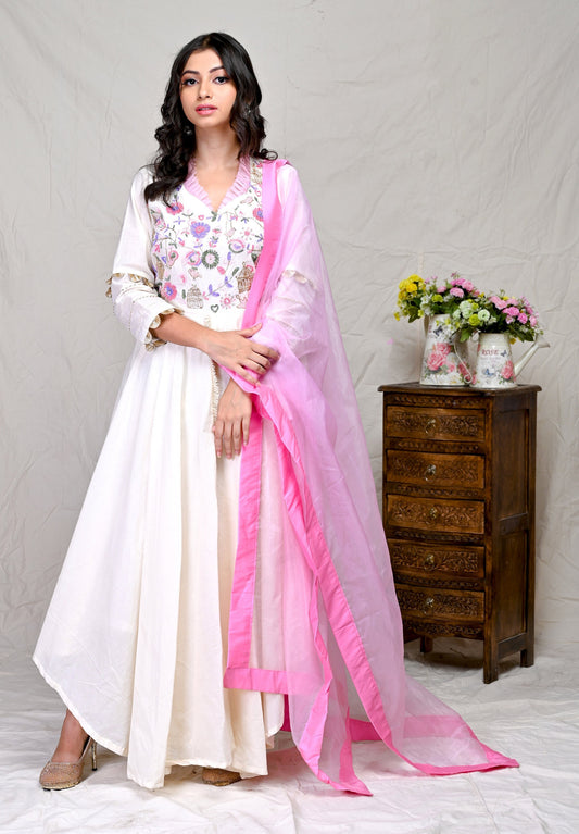 Ivory White Embroidery Indian Wear Kurta Set With Pink Dupatta