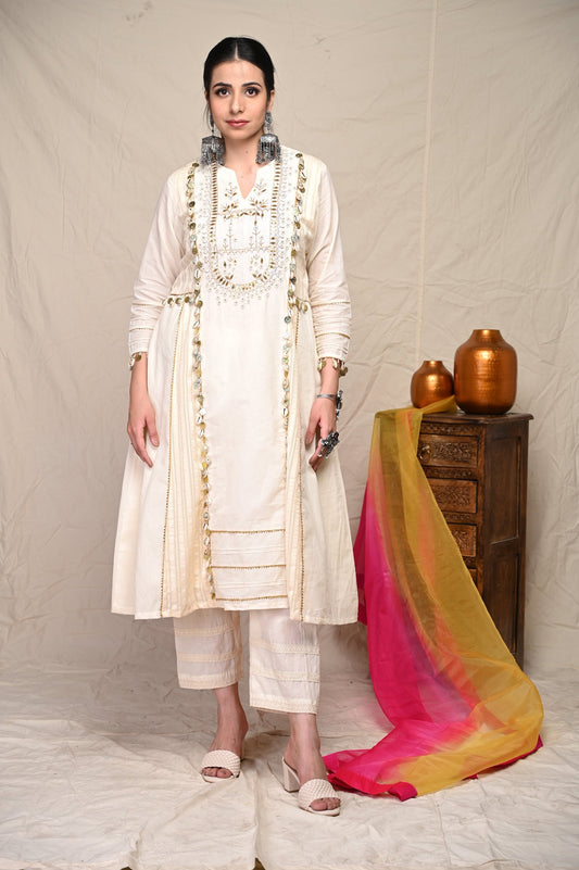 White/Ivory Gotta & Pearl Pattern Indian Wear Kurta Set  Suit With Dupatta